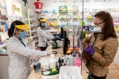 Los farmacéuticos urgen completar la inmunización