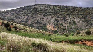 TRIBUNA / El Cerro de los Moros: Bien Cultural