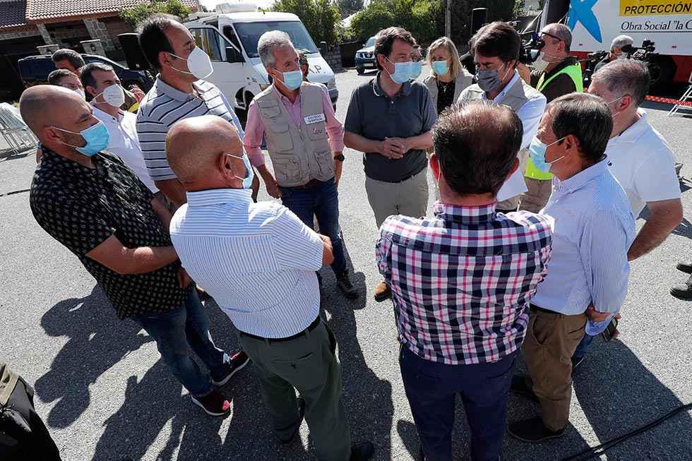 Actuaciones inmediatas para afectados por incendio de Navalacruz