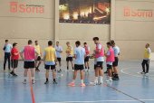 Un partido de balonmano contra el cáncer