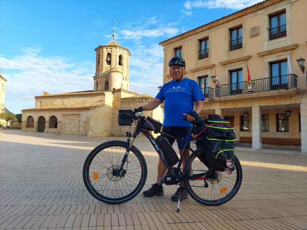 El Camino de Santiago en bici por solidaridad El Camino de Santiago en bici por solidaridad