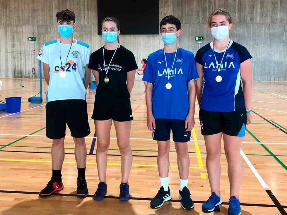 Botín de medallas para el bádminton soriano Botín de medallas para el bádminton soriano