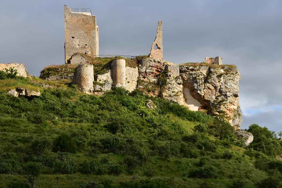 Seis pueblos amurallados de la provincia Seis pueblos amurallados de la provincia