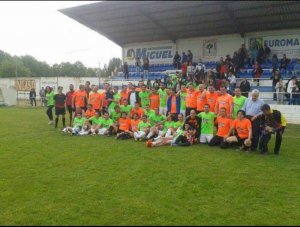 Partido benéfico a favor de los afectados por volcán