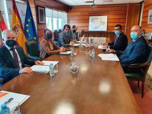 La Junta busca soluciones a falta de transportistas