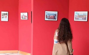 Exposición sobre el voluntariado de Cruz Roja