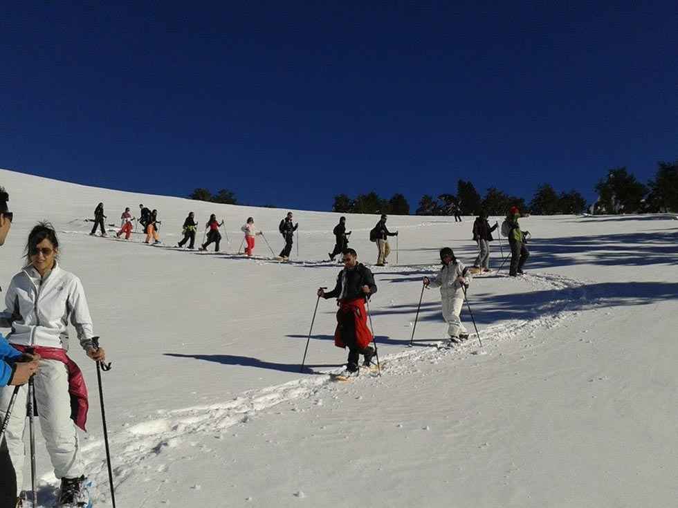Rutas con raquetas de nieve desde Santa Inés Rutas con raquetas de nieve desde Santa Inés