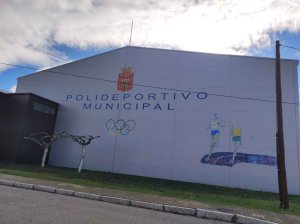 Licitadas las obras para mejorar el polideportivo 