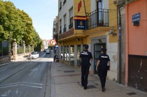 Detenidos dos jóvenes por robar y agredir a otro