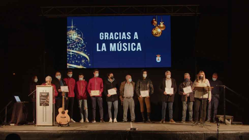 Homenaje a los que lucharon contra Covid 19