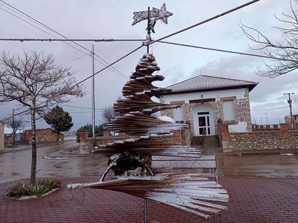 Fuentecantos da la bienvenida a la Navidad
