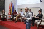 Conferencia del coach educativo Andrés Paris