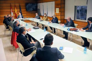 La Junta plantea compromisos para cadena alimentaria