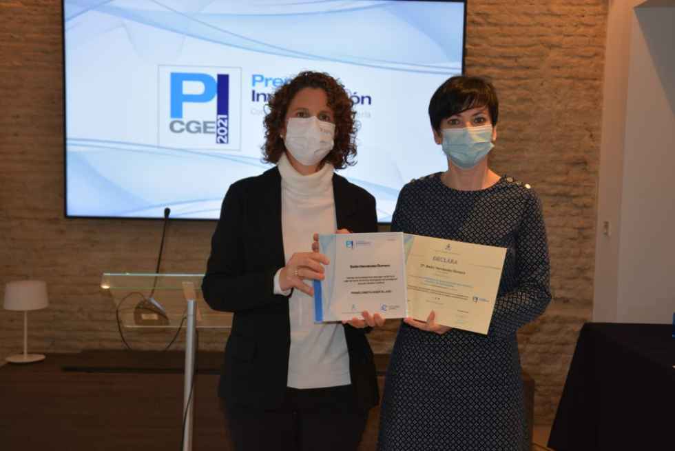 Reconocimiento a jefa de unidad de Enfermería de Urología Reconocimiento a jefa de unidad de Enfermería de Urología