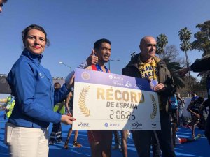 Tres récords en el Zurich Maratón de Sevilla