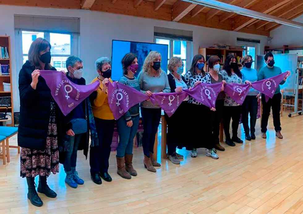El 8 de Marzo resalta genealogía feminista