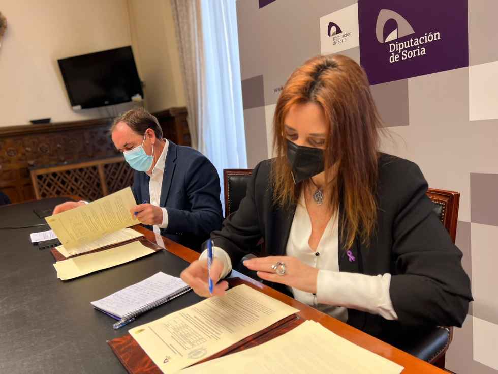 Diputación apoya depuración de aguas en Playa Pita