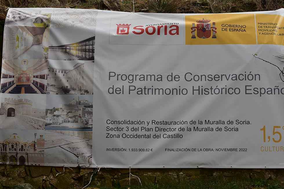 TRIBUNA / El Parque del Castillo, en peligro TRIBUNA / El Parque del Castillo, en peligro