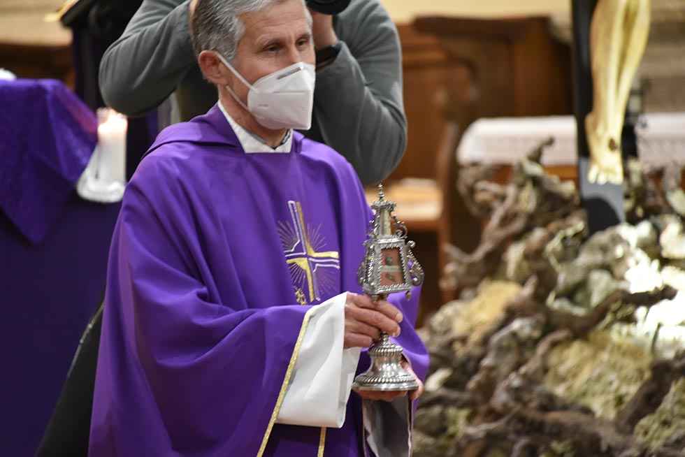Ágreda venera a las "Santas Espinas" - fotos
