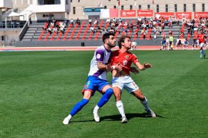 El Numancia gana y depende de sí mismo