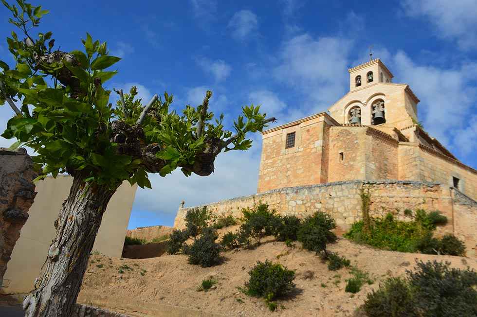 San Esteban: iglesia de Nuestra Señora del Rivero - fotos