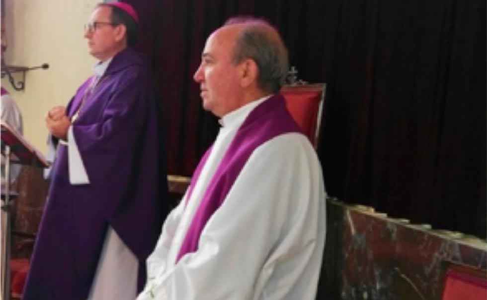 Nuevo Abad en el Cabildo de la Concatedral Nuevo Abad en el Cabildo de la Concatedral