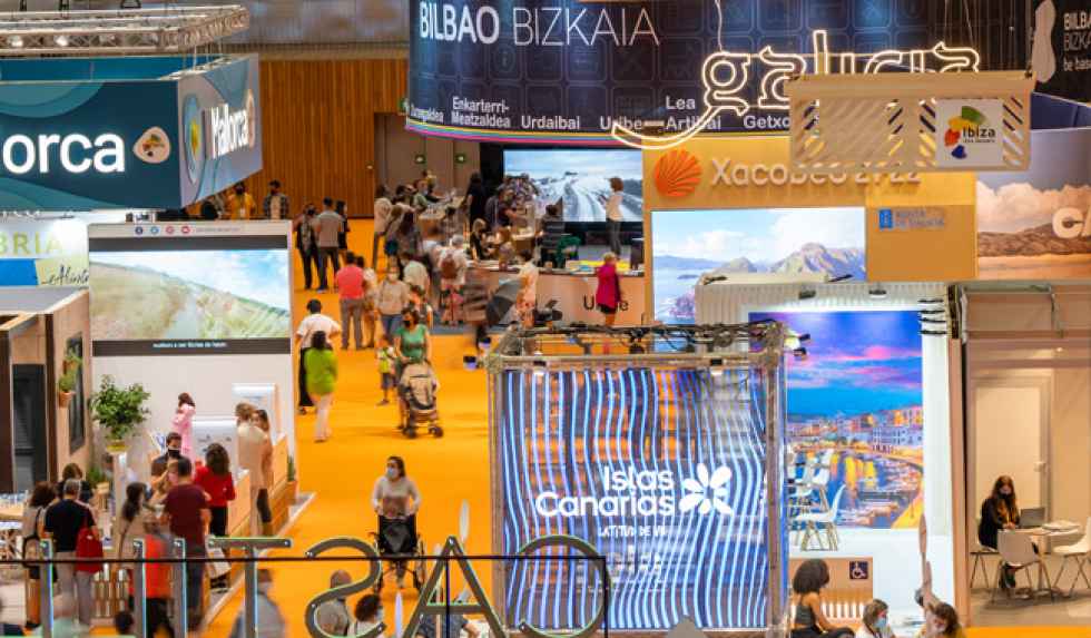 La Junta promociona sus recursos turísticos en Expovacaciones