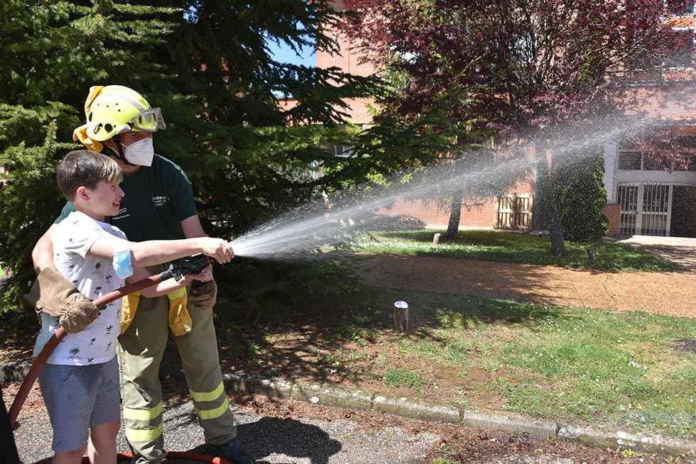 La lucha contra los incendios, en Fuente del Rey - fotos