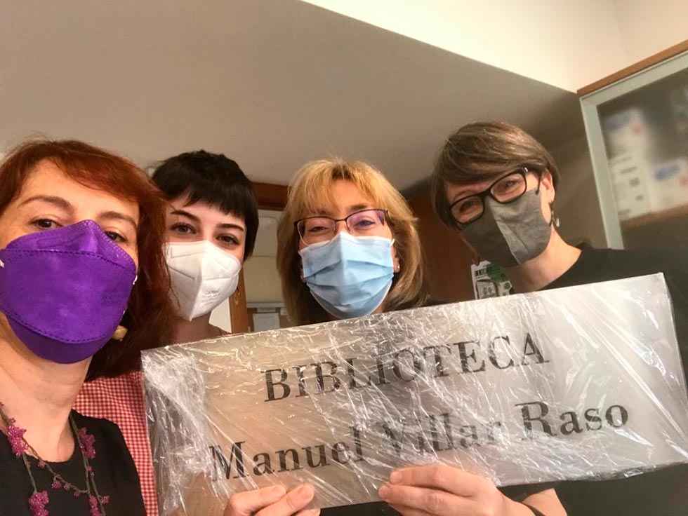 Biblioteca dedicada a Manuel Villar Raso