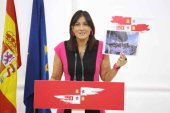 El PSOE exige a Mañueco que explique su viaje a París