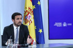 El Gobierno regula la atención al cliente