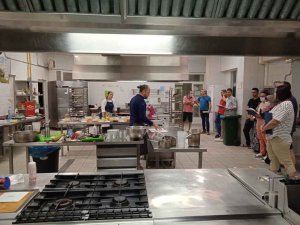 Samper imparte taller demostración para pasteleros 