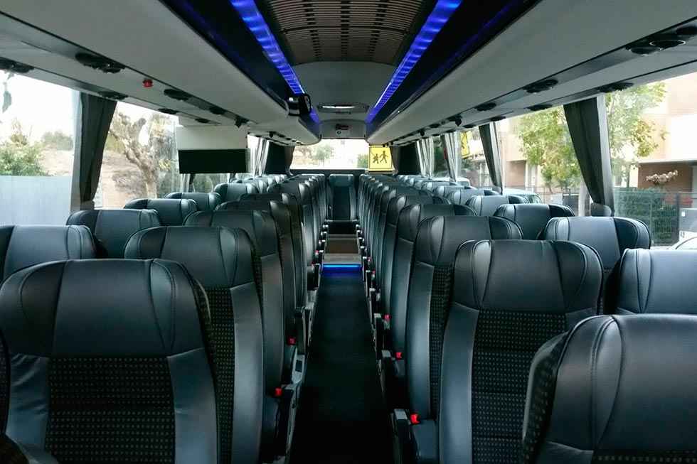 Indignación por supresión de paradas de autobús Indignación por supresión de paradas de autobús