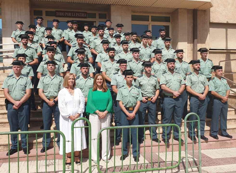 Barcones da bienvenida a 44 guardias civiles