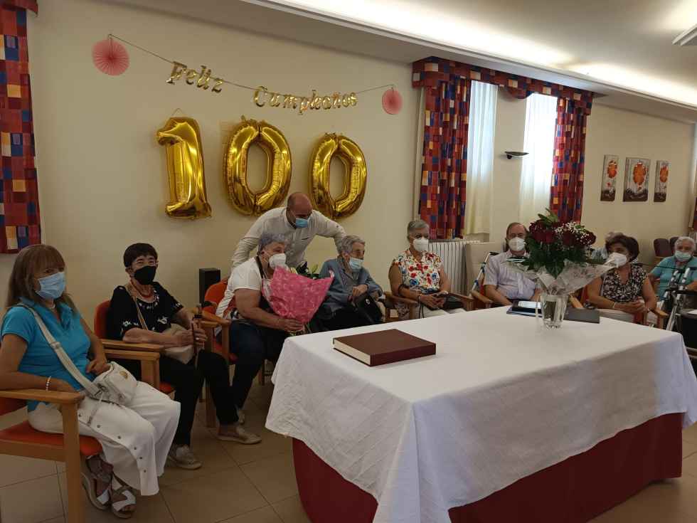 Cuatro mujeres celebran su centenario