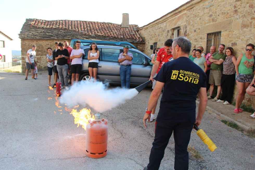 Charlas informativas sobre extinción de incendios Charlas informativas sobre extinción de incendios