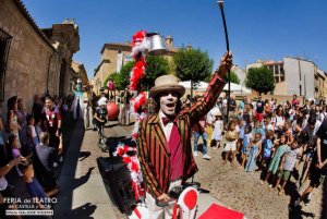 La feria de teatro atrae a 30.000 espectadores