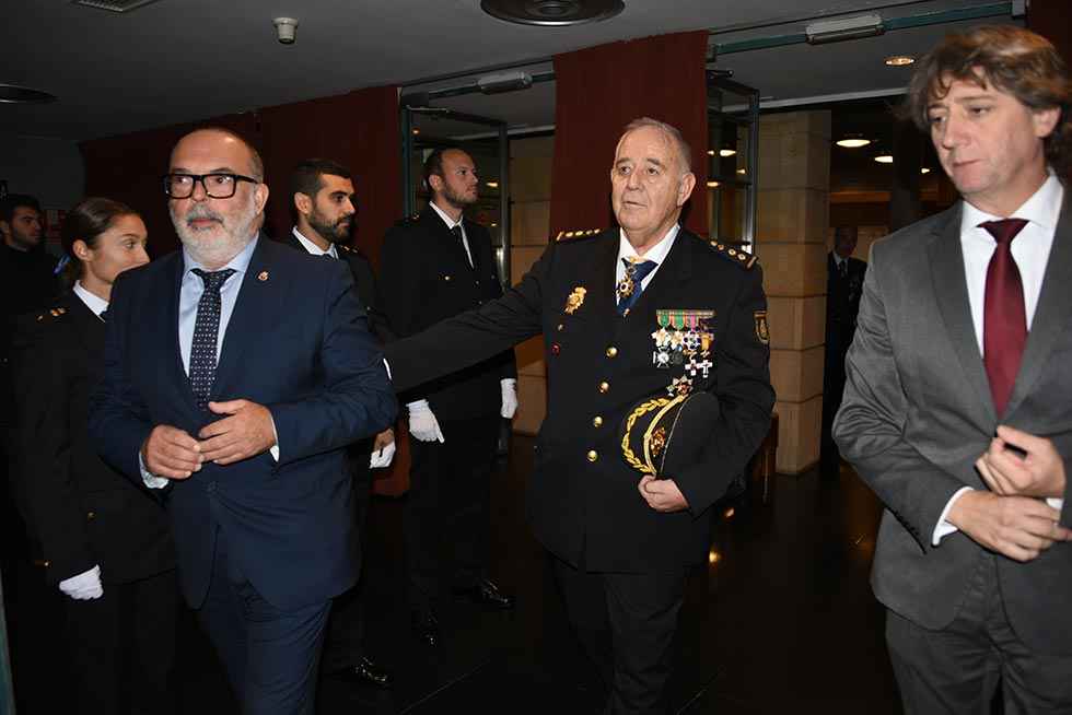 Festividad de la Policía Nacional - fotos