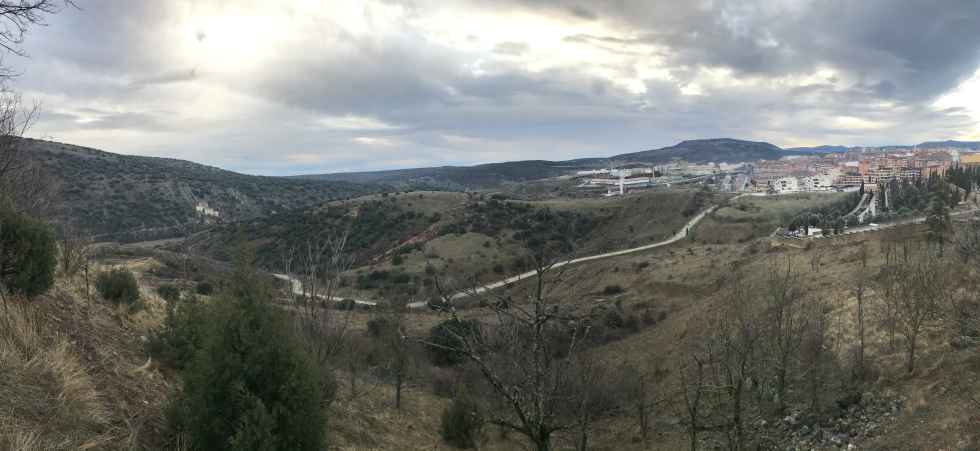 TRIBUNA / Punto final al calvario del Cerro de los Moros TRIBUNA / Punto final al calvario del Cerro de los Moros