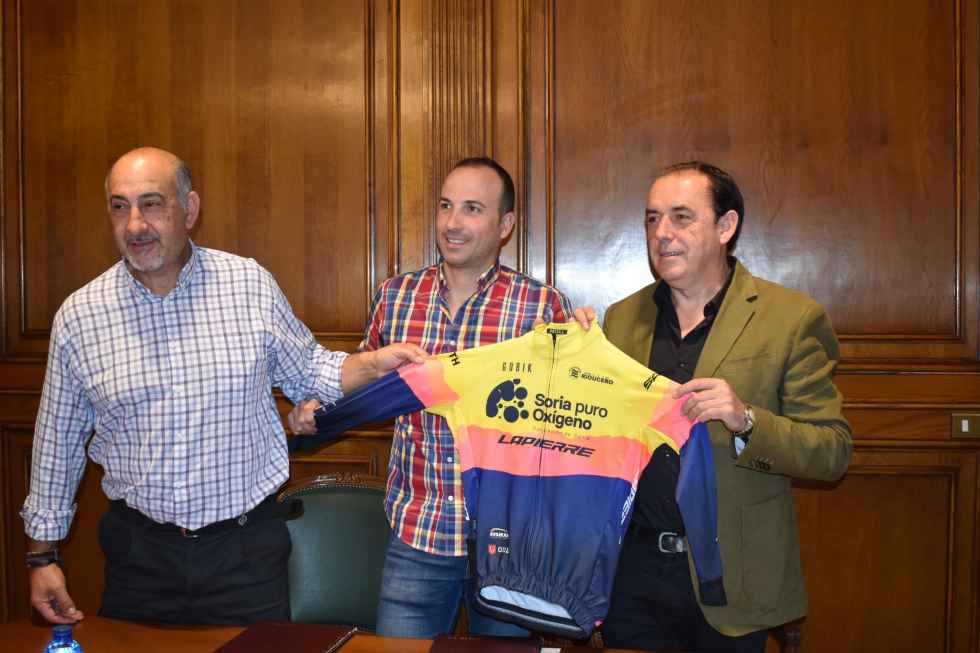 El Club Ciclista Río Ucero, más “Soria puro Oxígeno” El Club Ciclista Río Ucero, más “Soria puro Oxígeno”