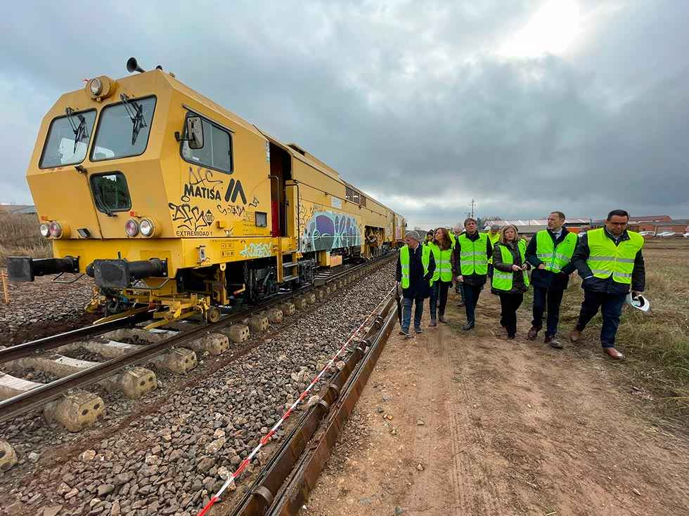 Visita de presidenta de Adif a Soria - fotos
