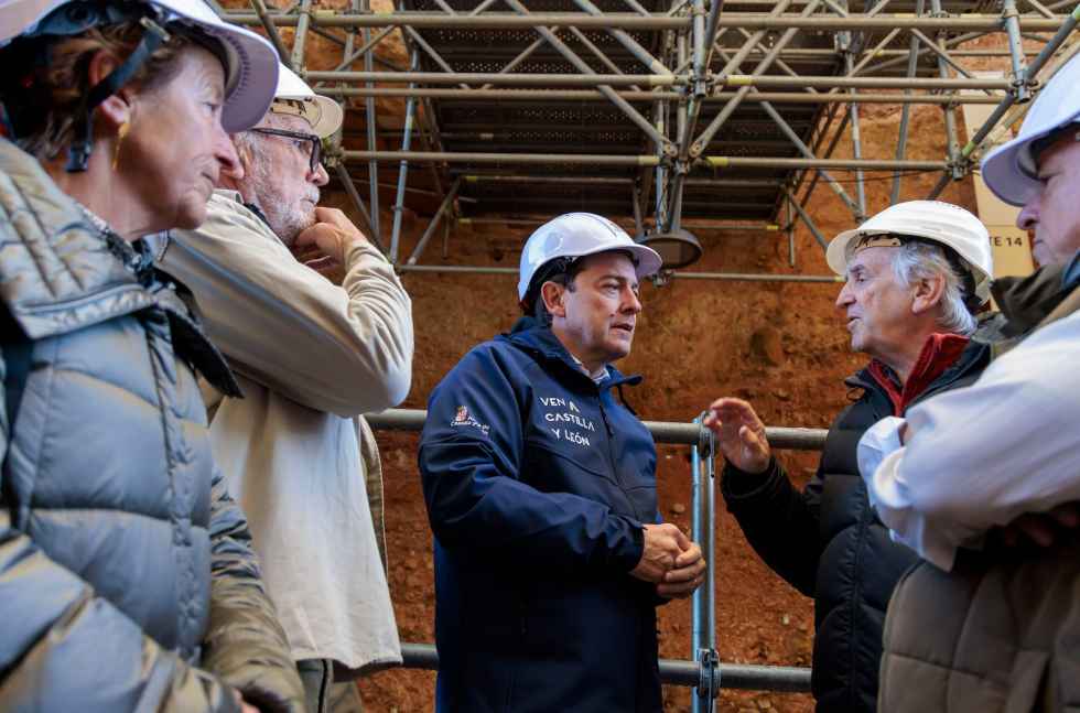 Mañueco confirma apoyo a sede de Fundación Atapuerca
