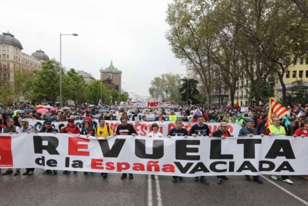 Federación de partidos para la España Vaciada Federación de partidos para la España Vaciada