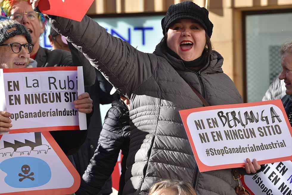 Concentración contra la ganadería industrial