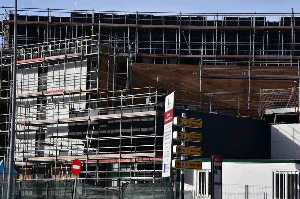 La modernizada estación de autobuses, antes de plazo