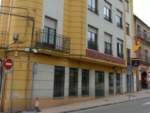 Tres detenidos por pelea en discobar