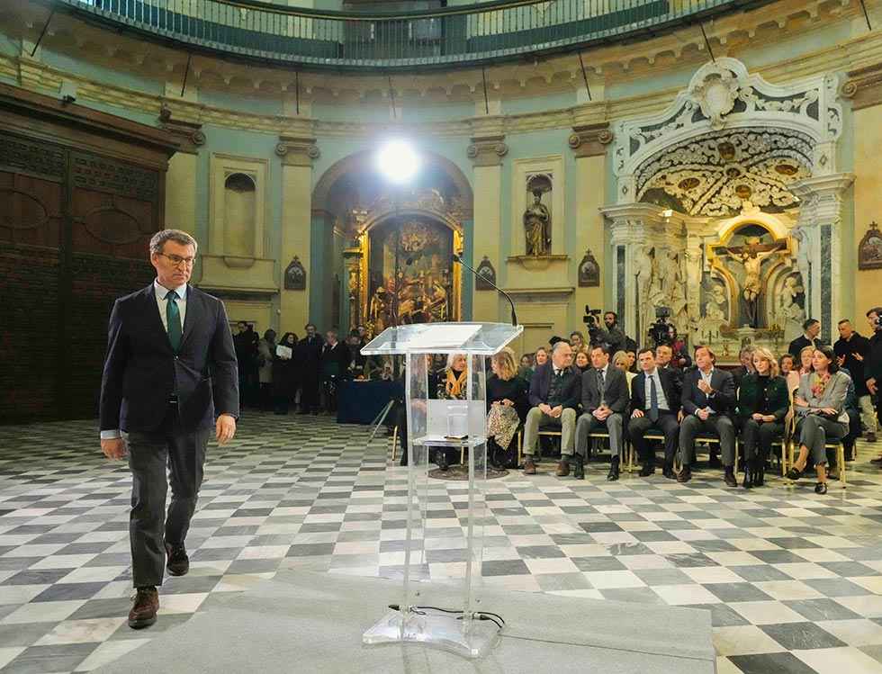 Feijóo presenta su Plan de Calidad Institucional Feijóo presenta su Plan de Calidad Institucional