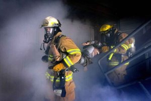 Lista definitiva de admitidos para tres plazas de bombero