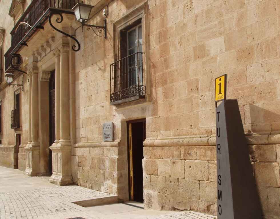 Almazán vuelve a crecer en turismo