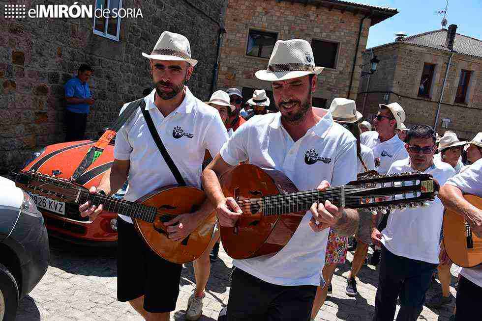 Duruelo de la Sierra se cita con su ronda popular Duruelo de la Sierra se cita con su ronda popular